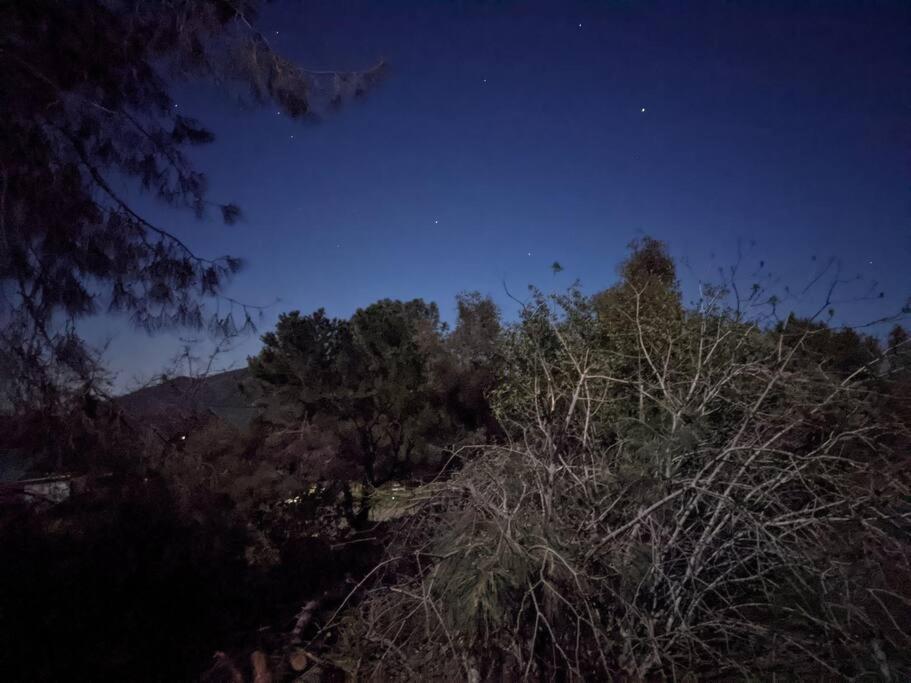 Stargazing Views. Telescope, Propane Fire Pit Hébergement de vacances