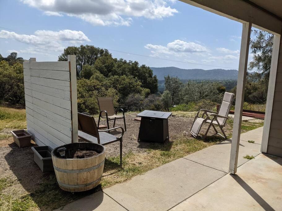 Stargazing Views. Telescope, Propane Fire Pit Hébergement de vacances Ahwahnee
