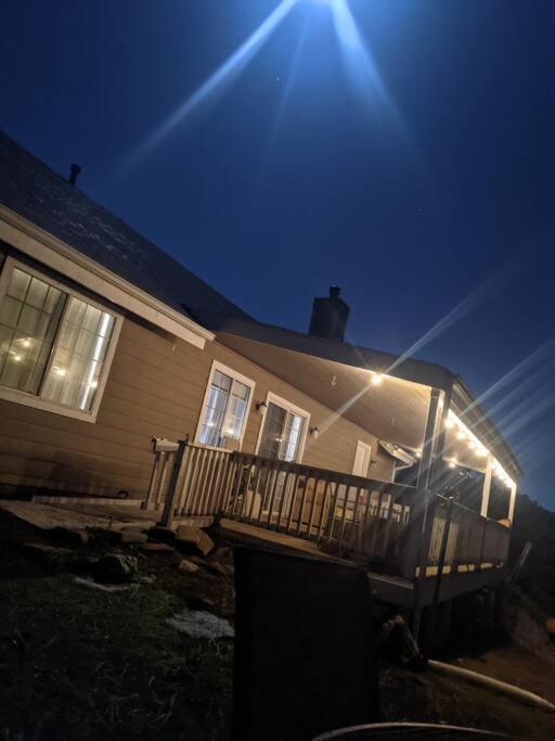 Stargazing Views. Telescope, Propane Fire Pit Hébergement de vacances